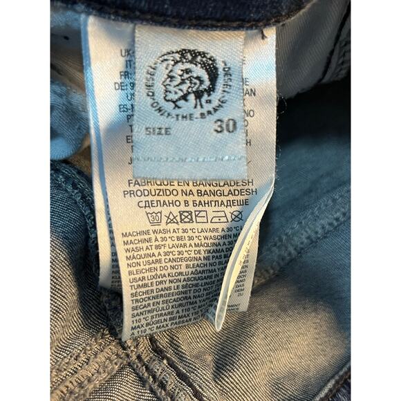 Diesel Jeans Gracey Size 30 Low Rise Straight Leg Super Slim Skinny Distressed - Picture 7 of 9